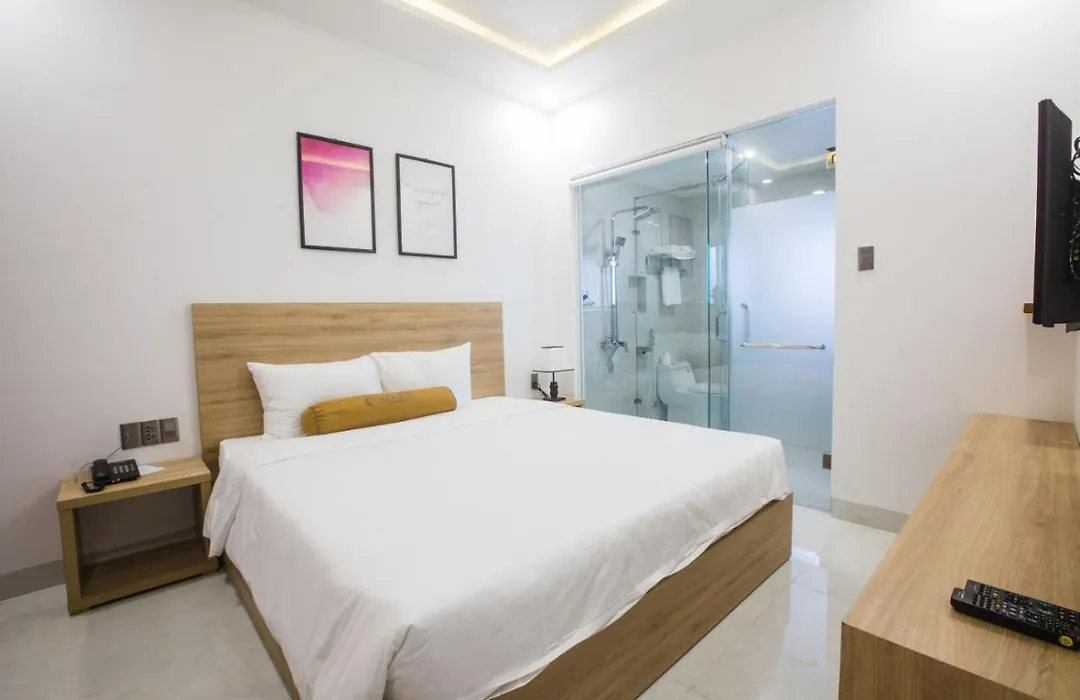Continent Hotel Da Nang-1