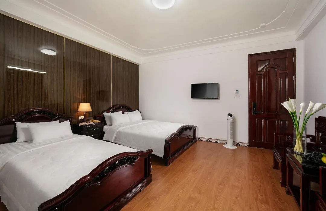 Little Diamond Hotel-1