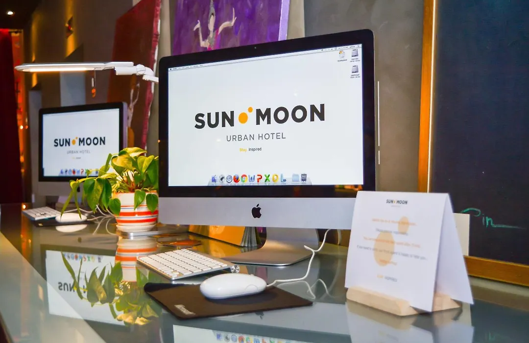 Sun & Moon, Urban Hotel-1