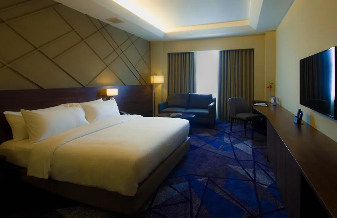 Luxent Hotel-1