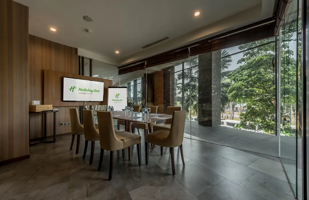 Holiday Inn Cikarang Jababeka By Ihg-1