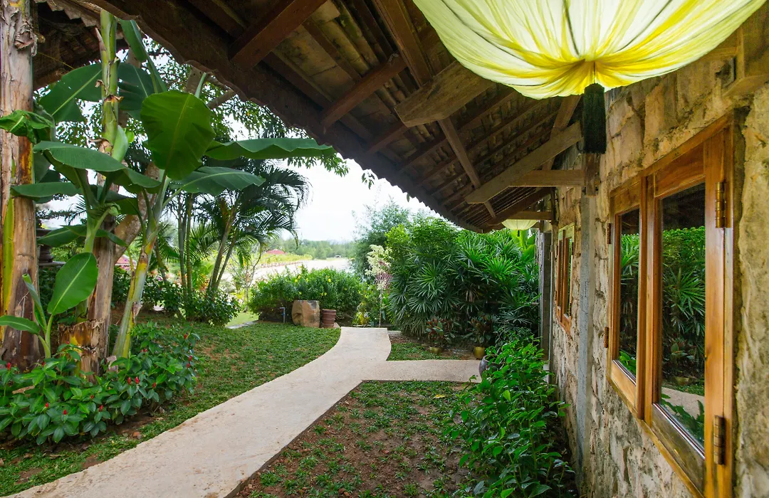 Chez Carole Beach Resort-1