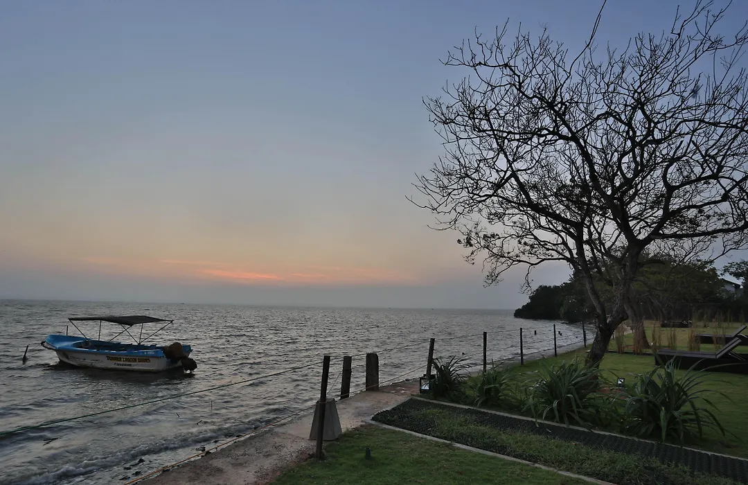 Regenta Arie Lagoon Negombo-1
