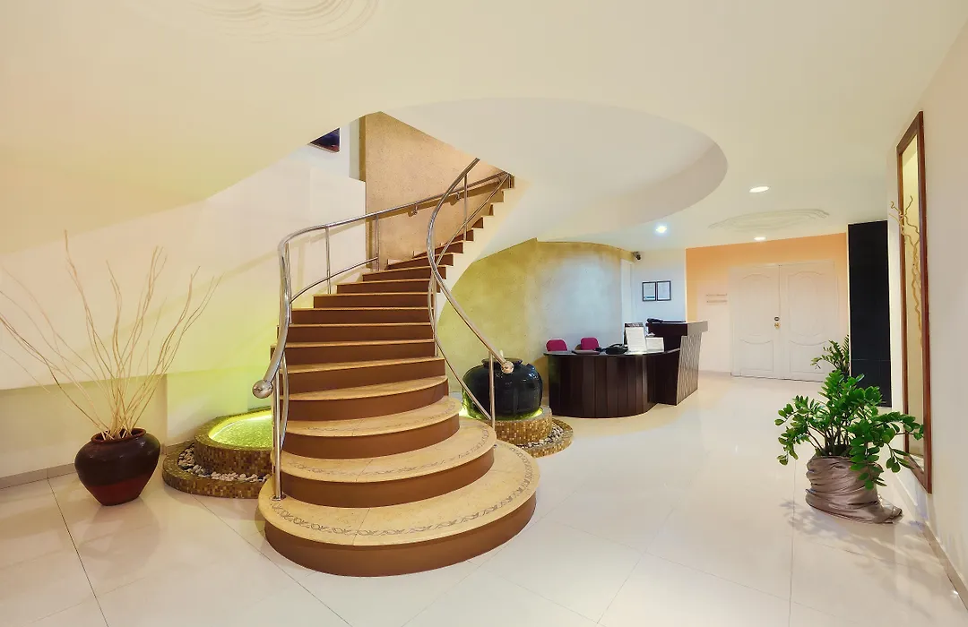 Marble Hotel-1