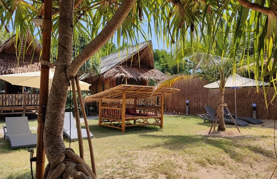 Lazy Days Bungalows-1