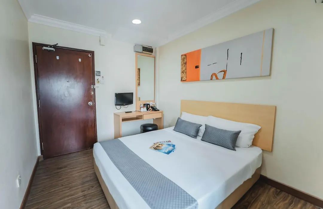Hotel 81 Joy-1