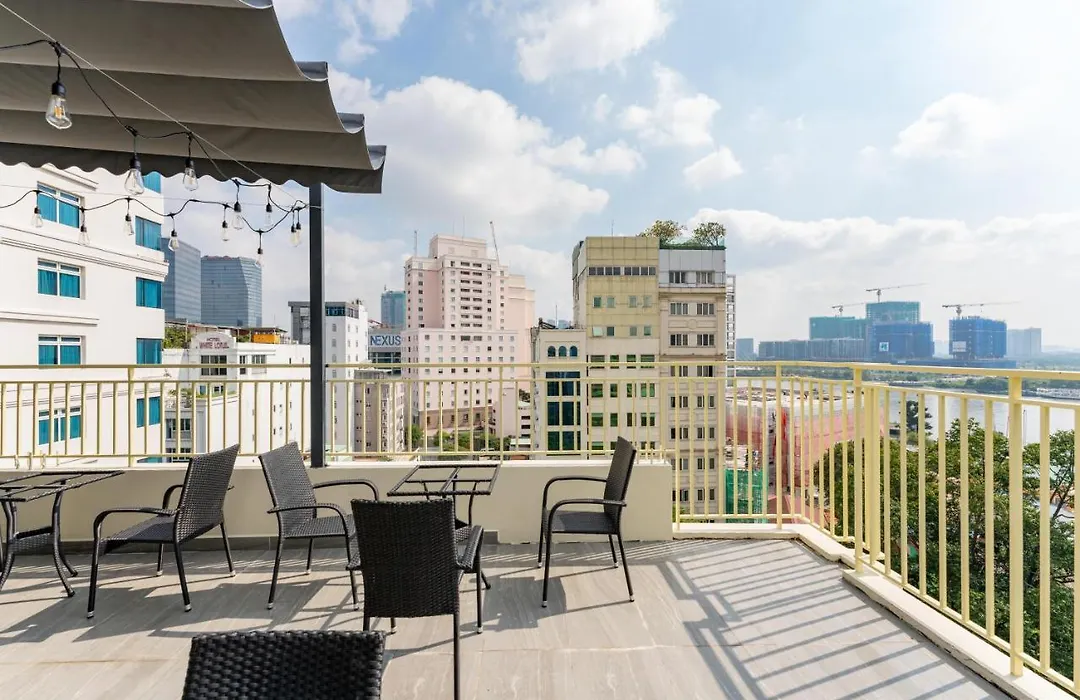 Edoya Hotel Dong Khoi-1