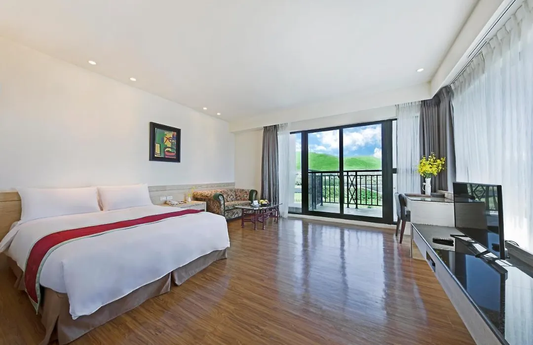 Naruwan Galaxy Hotel-1