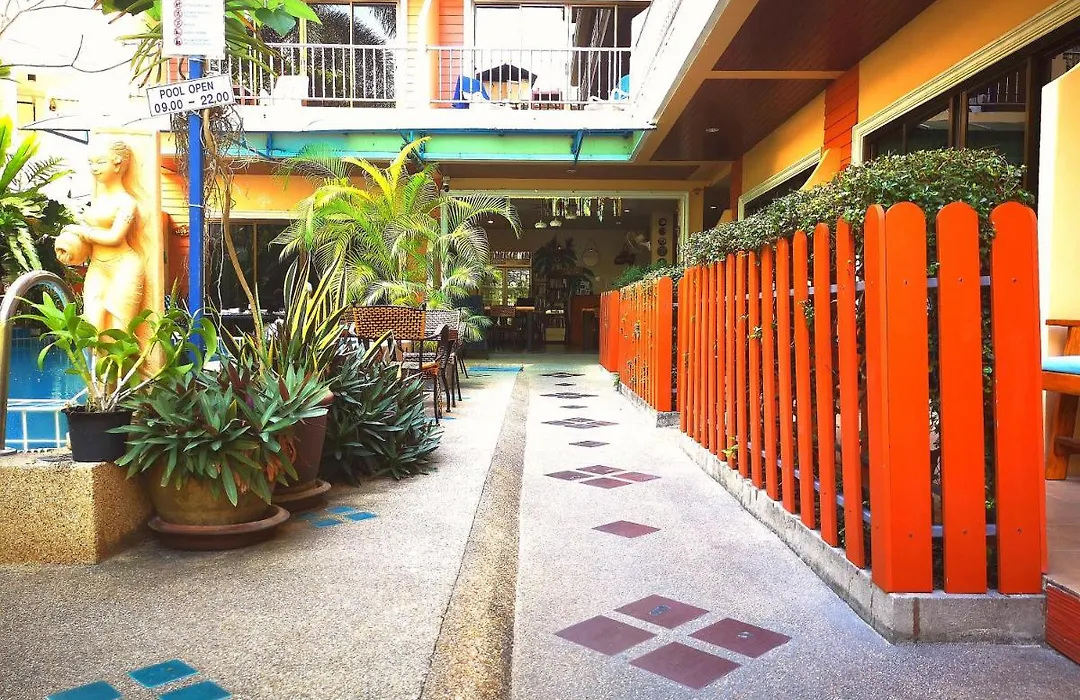 Seven Seas Hotel Patong Beach-1