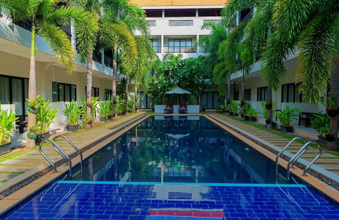 New Riverside Hotel-1