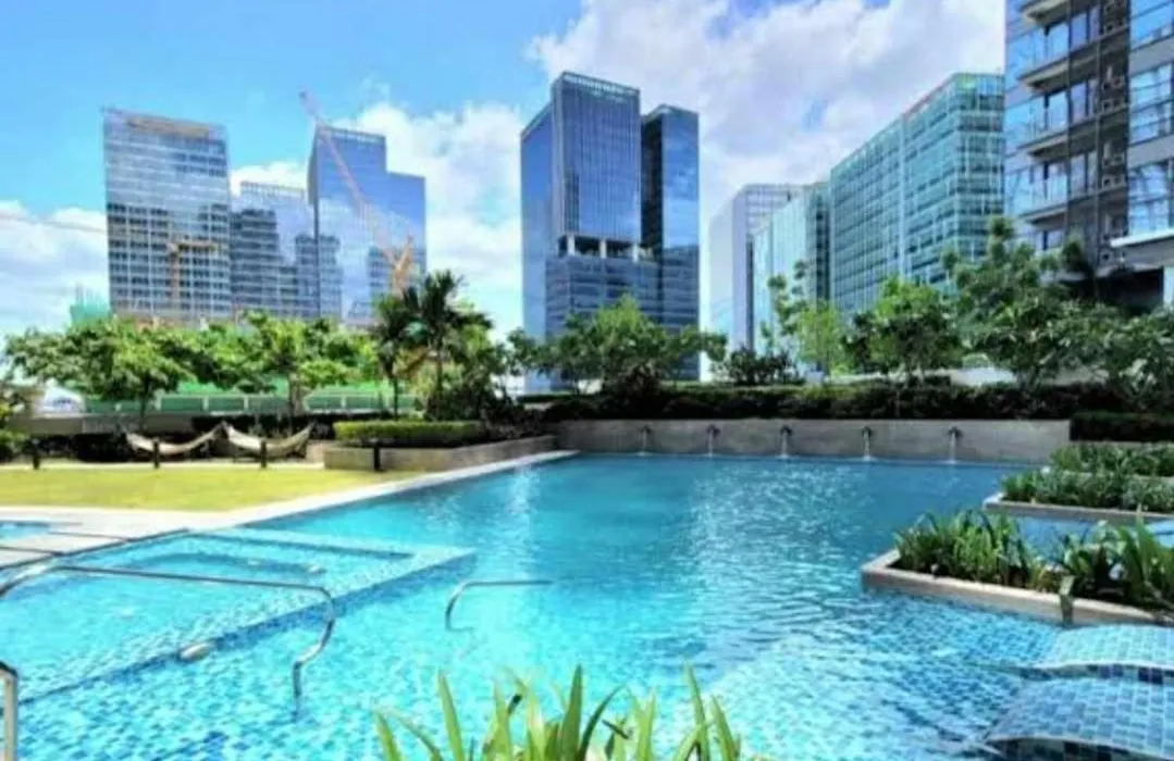 Uptown Parksuites Bgc-1