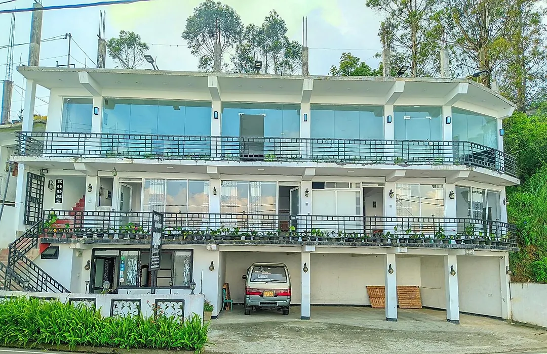 White Home-1