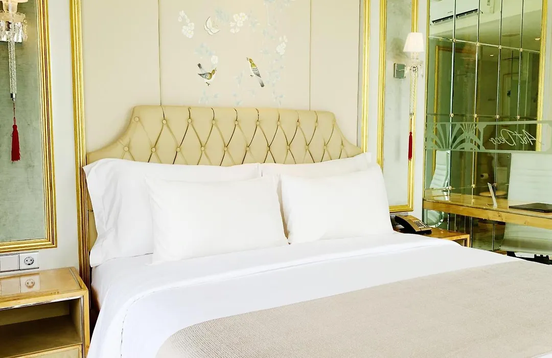 Art Deco Luxury Hotel&Residence-1
