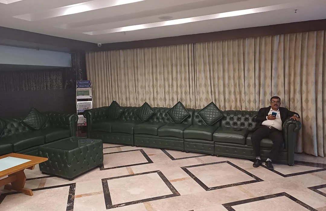 Hotel Benzz Park Chennai-1