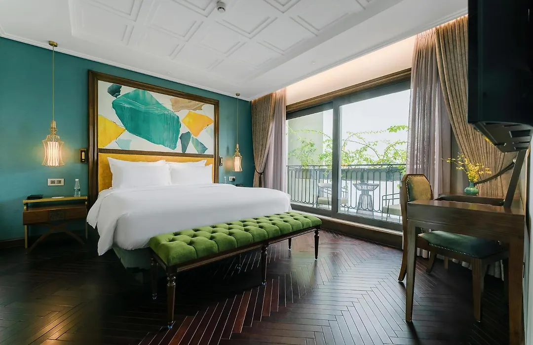 Peridot Grand Luxury Boutique Hotel-1