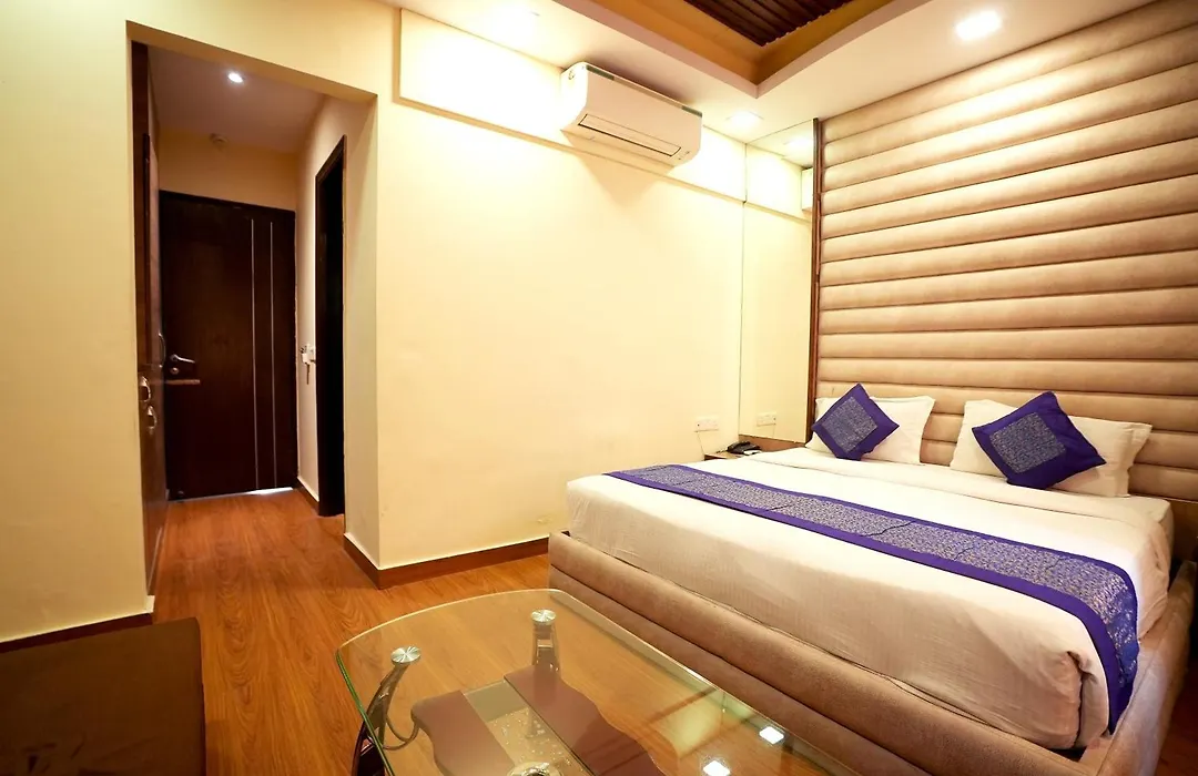 Hotel Silver Stone-1