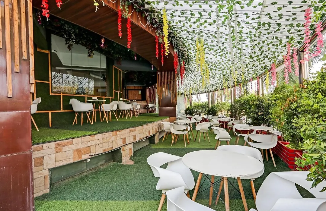 Oyo Salt House-1