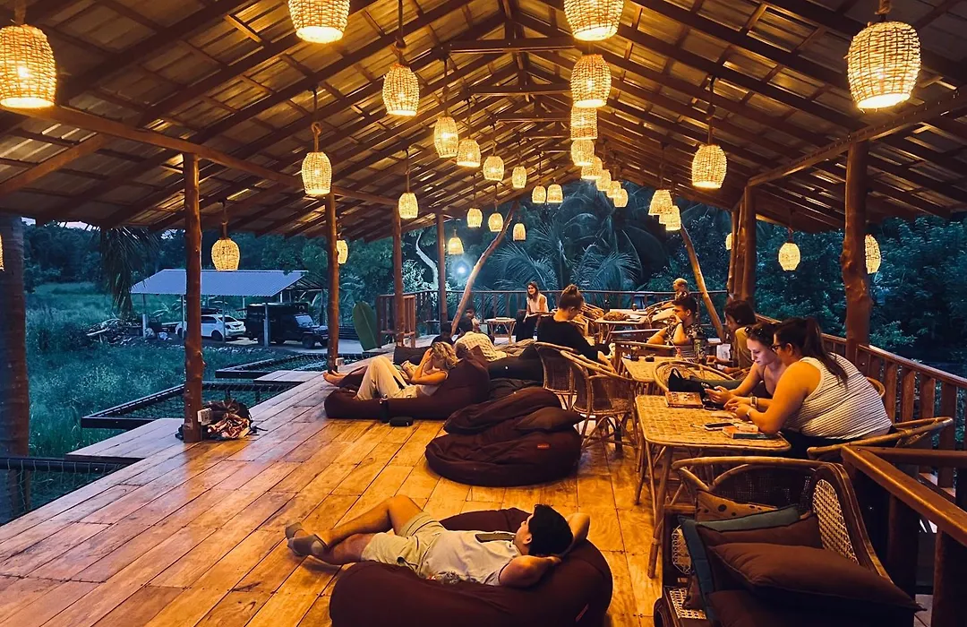 Roy'S Villa-1