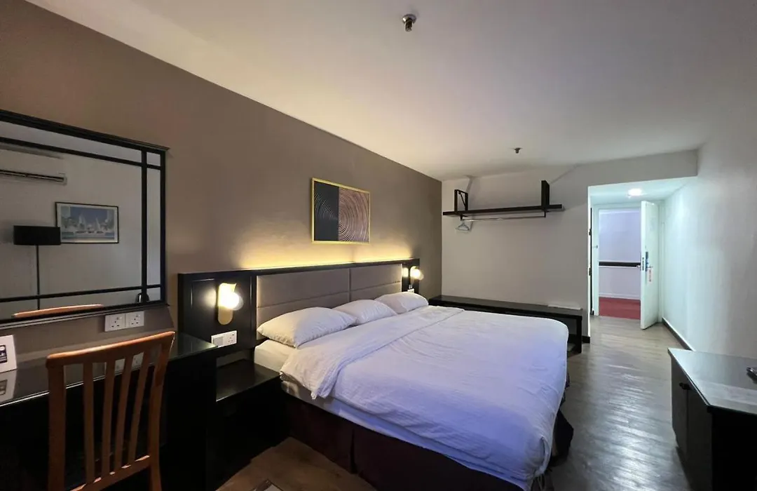 Remington Hotel-1