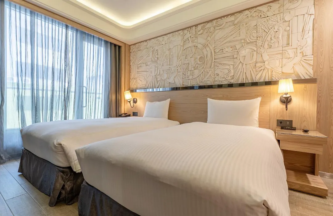 Guide Hotel Taichung Ziyou-1