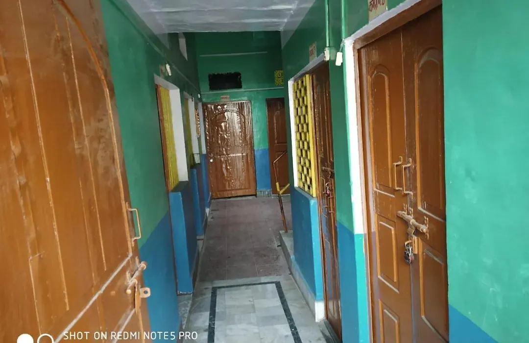 Hotel Yatri Niwas-1