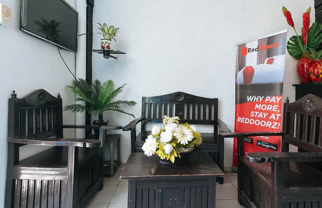 Reddoorz Plus At Villa Gloria Taguig-1