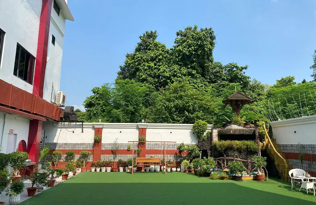 Prayag Inn-1