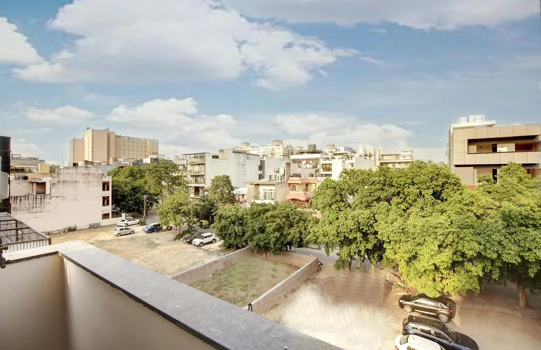Limewood Stay - Corporate Huda City Centre-1
