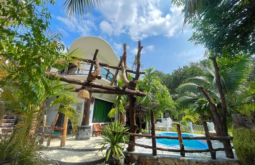Ac 2 Resort-1