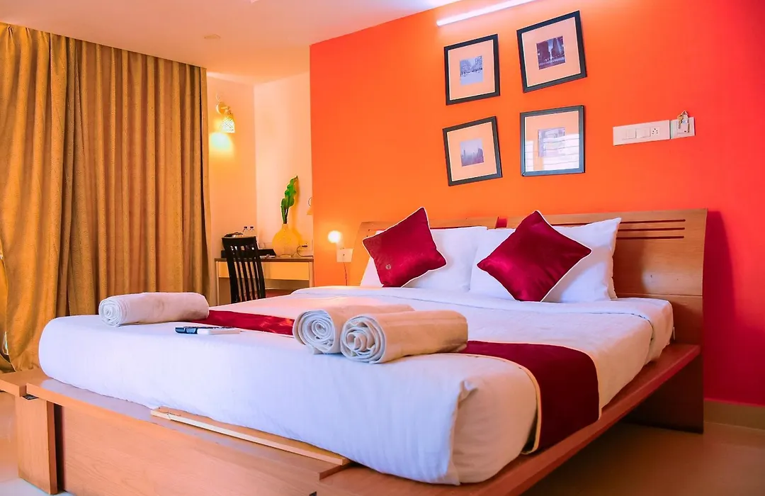Naksha Tree Hotels- Ramapuram-1