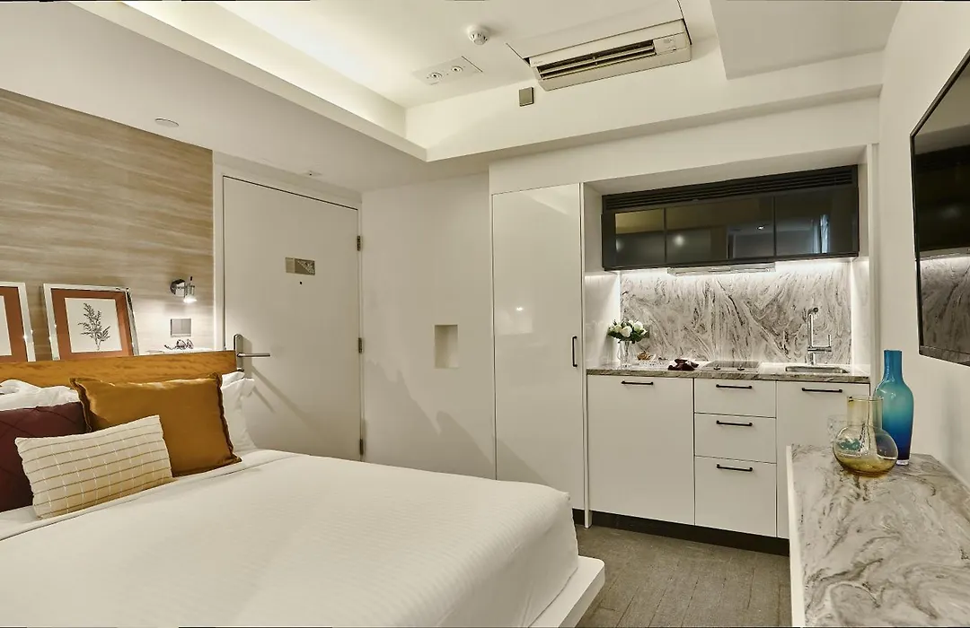 V Causeway Bay-1