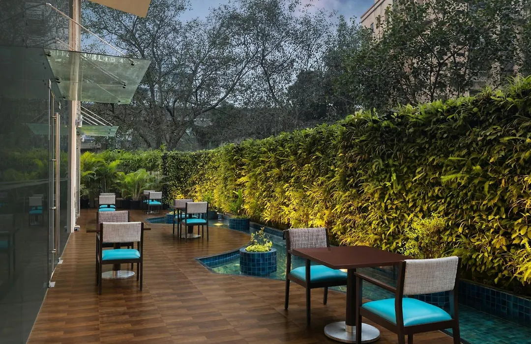 Courtyard By Marriott Mumbai International Airport-1