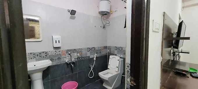 Iris Atnest Hotel Road-1
