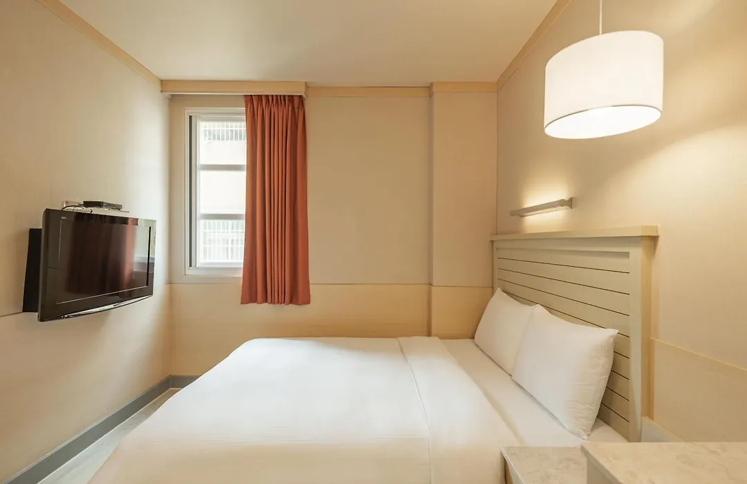 Kindness Hotel - Jhong Jheng-1
