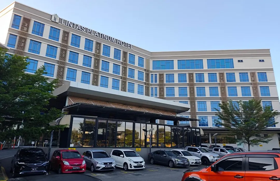 Lintas Platinum Hotel-1