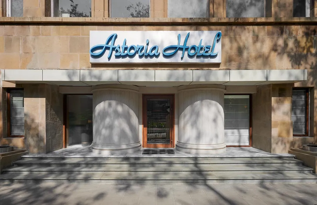 Astoria Hotel-1