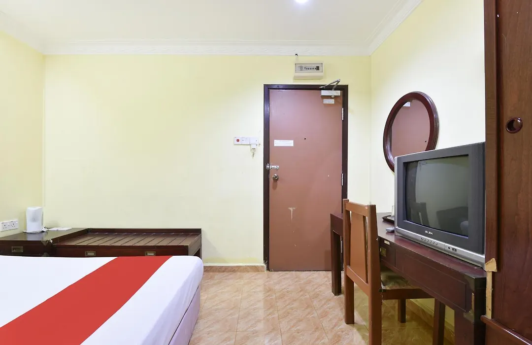 Hotel O Kota Bharu Near War Museum Formerly Azam Hotel-1