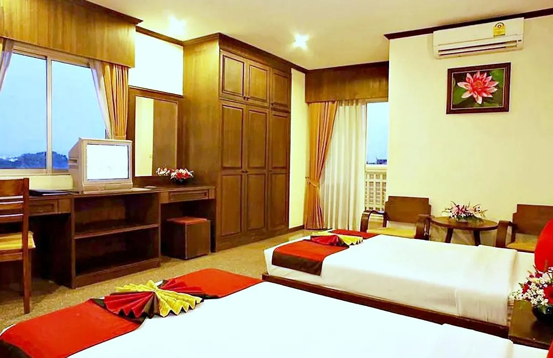 Royal Panerai Hotel Chiangmai-1