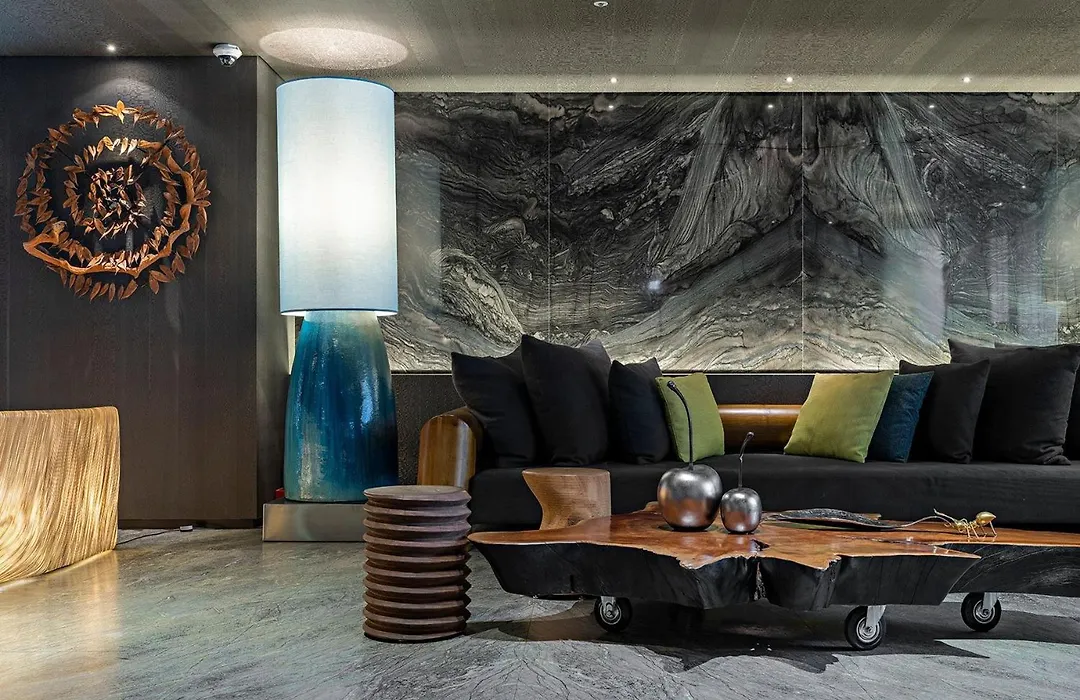 Artree Hotel-1