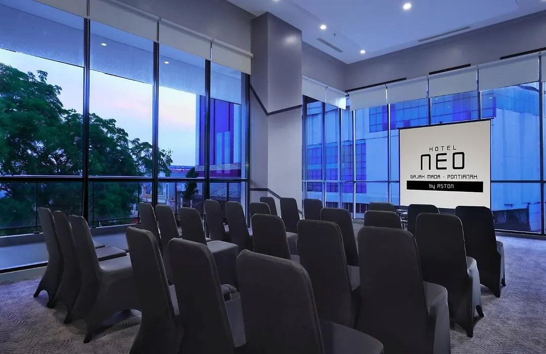 Hotel Neo Gajah Mada Pontianak By Aston-1