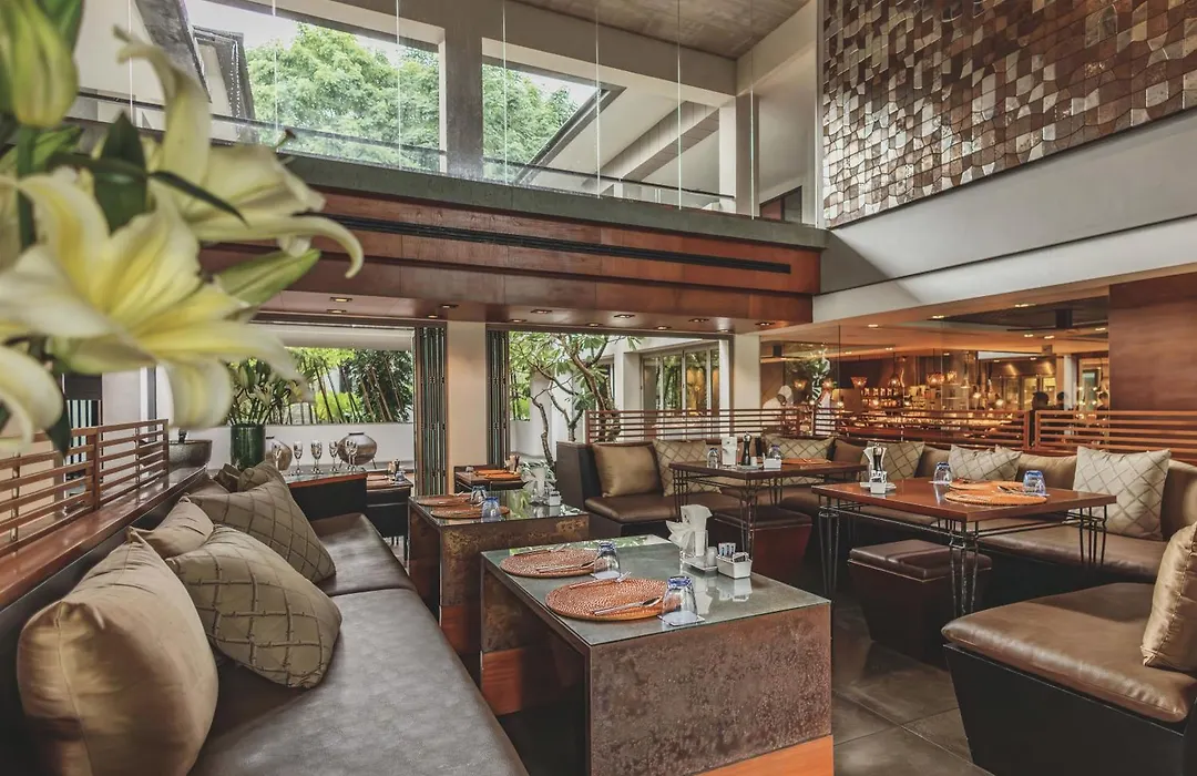 Twinpalms Surin Beach Phuket-1