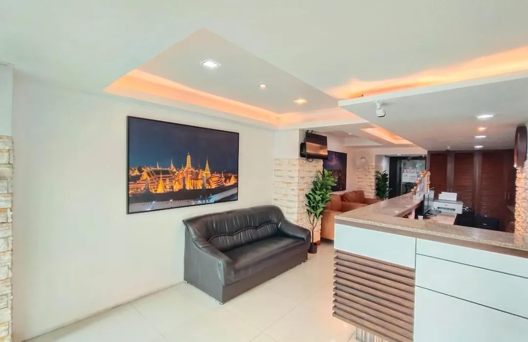 Patong Max Value Hotel-1