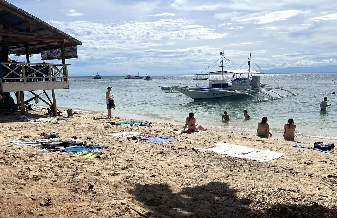 Neptune Diving Resort Moalboal-1