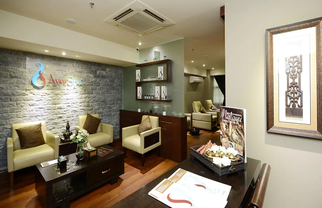 Pacific Regency Hotel Suites-1