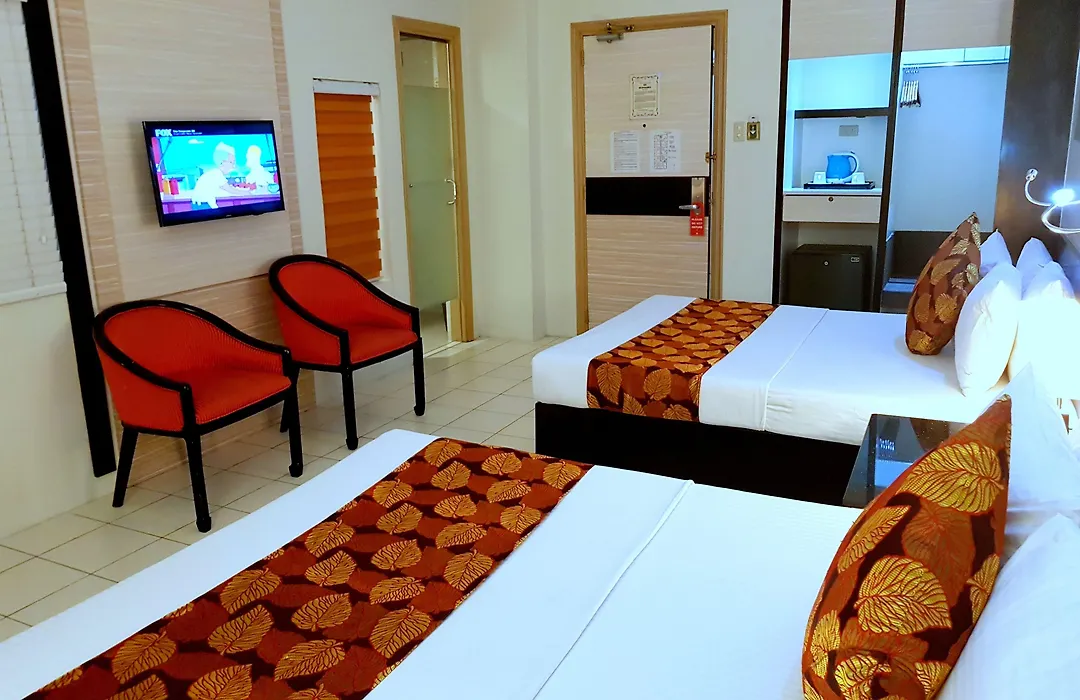 Executive Plaza Hotel-1