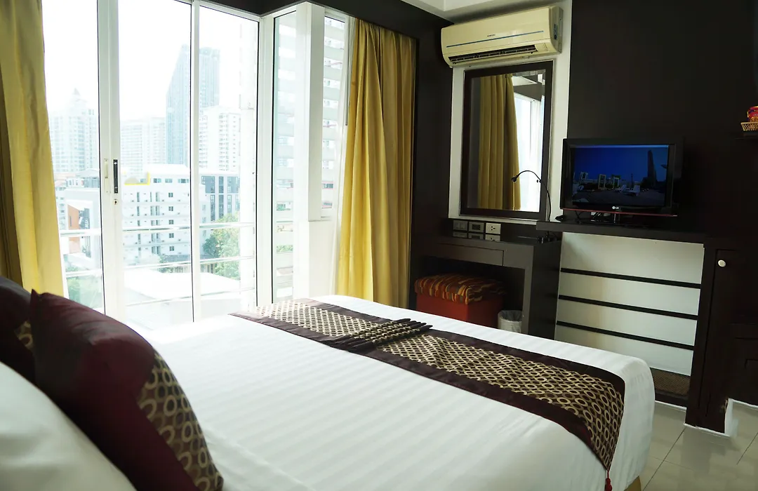 Icheck Inn Mayfair Pratunam-1