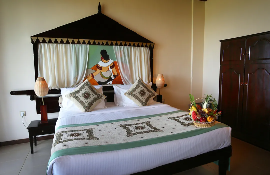 Randholee Resort & Spa-1