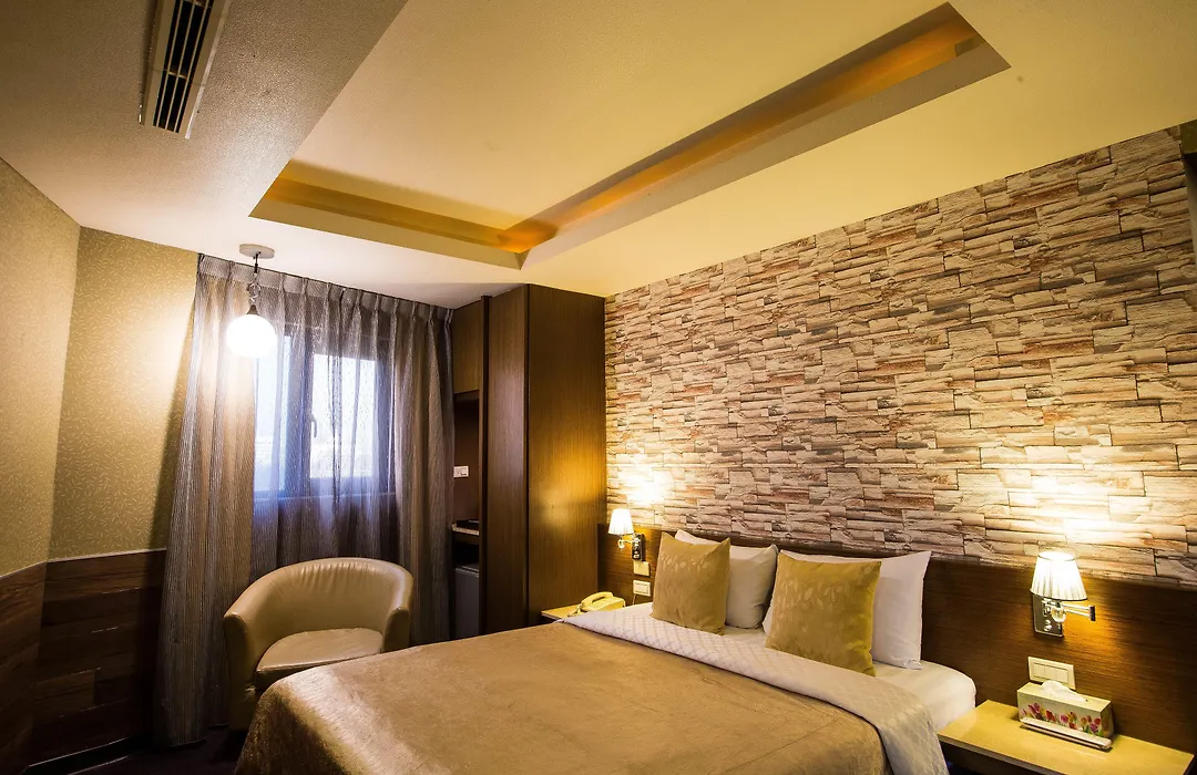 Luckynews Classic Hotel-1