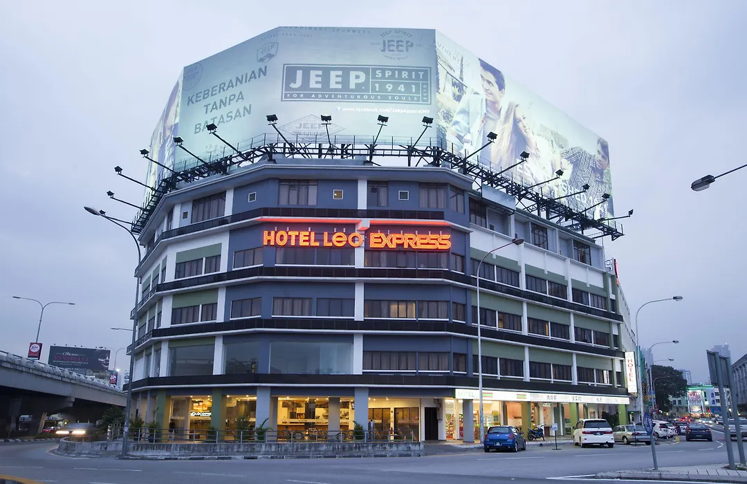 Leo Express Hotel-1