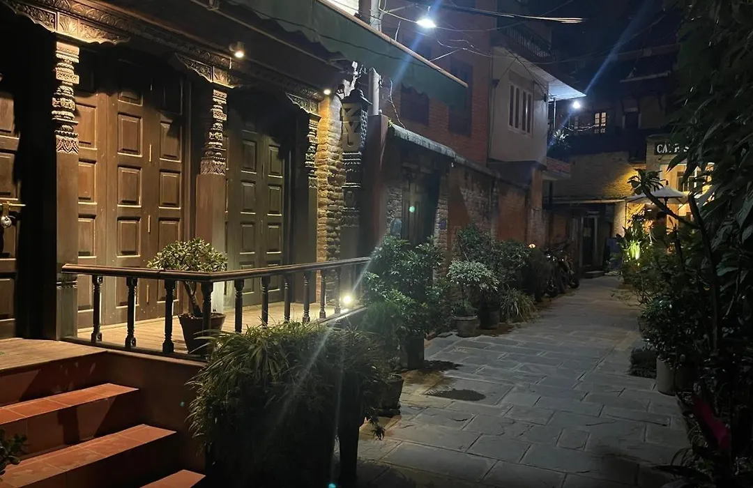 Hotel Patan House - Durbar Square-1